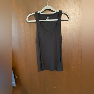 Aerie Size Medium Tank